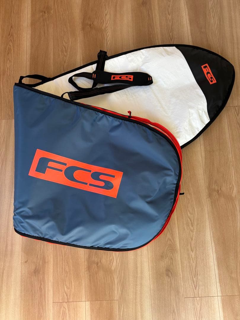 FCS サーフボード　ハードケース