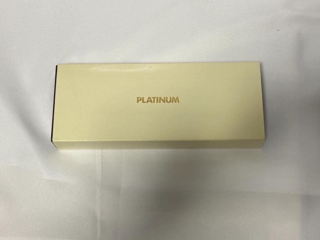 PLATINUM 3776 CENTURY 万年筆 ギャザード M 14K