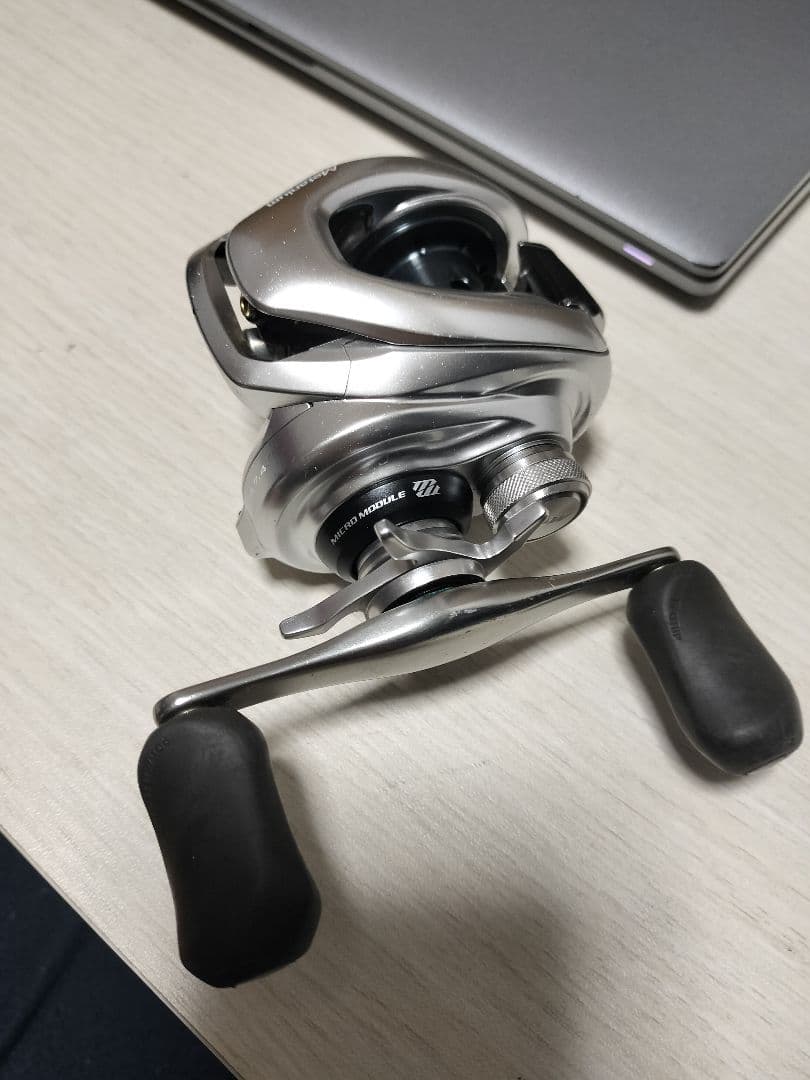 シマノ　16メタニウムMGL hg レフト