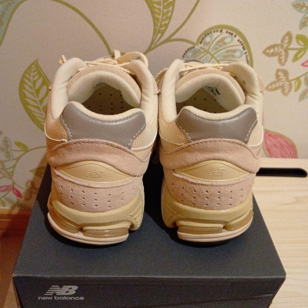 New Balance M2002RCC ベージュ 25.0cm