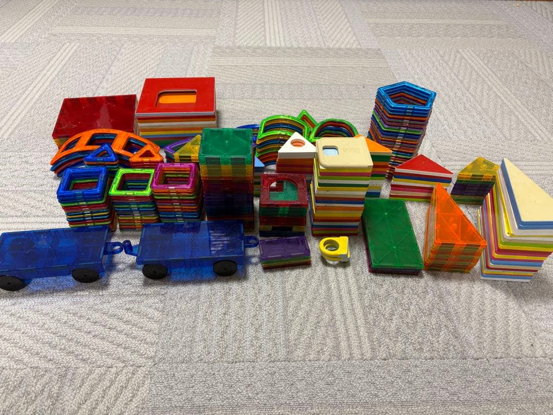 知育玩具 マグフォーマー　ピタゴラス　マグウィズダム　マグナタイル312ピース