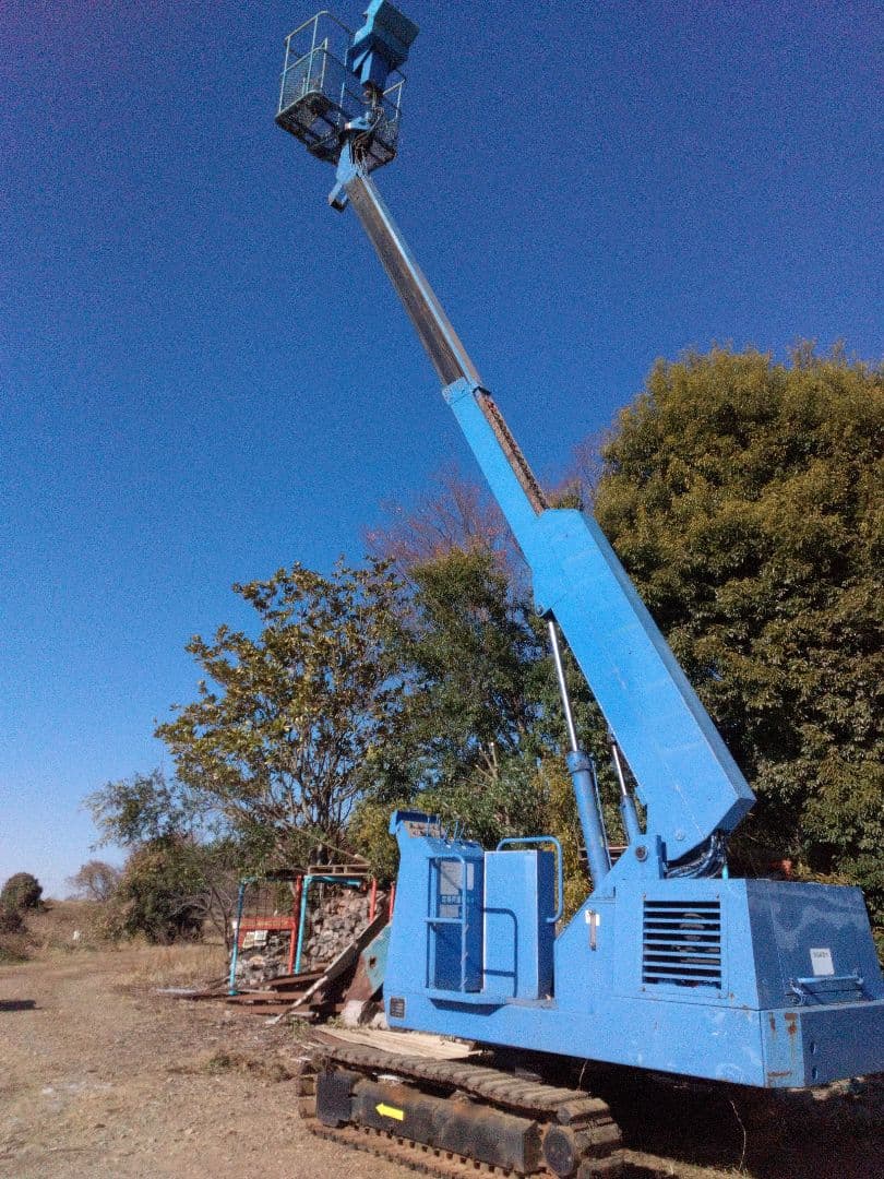 高所作業車 クローラー(ディーゼル) ユンボ