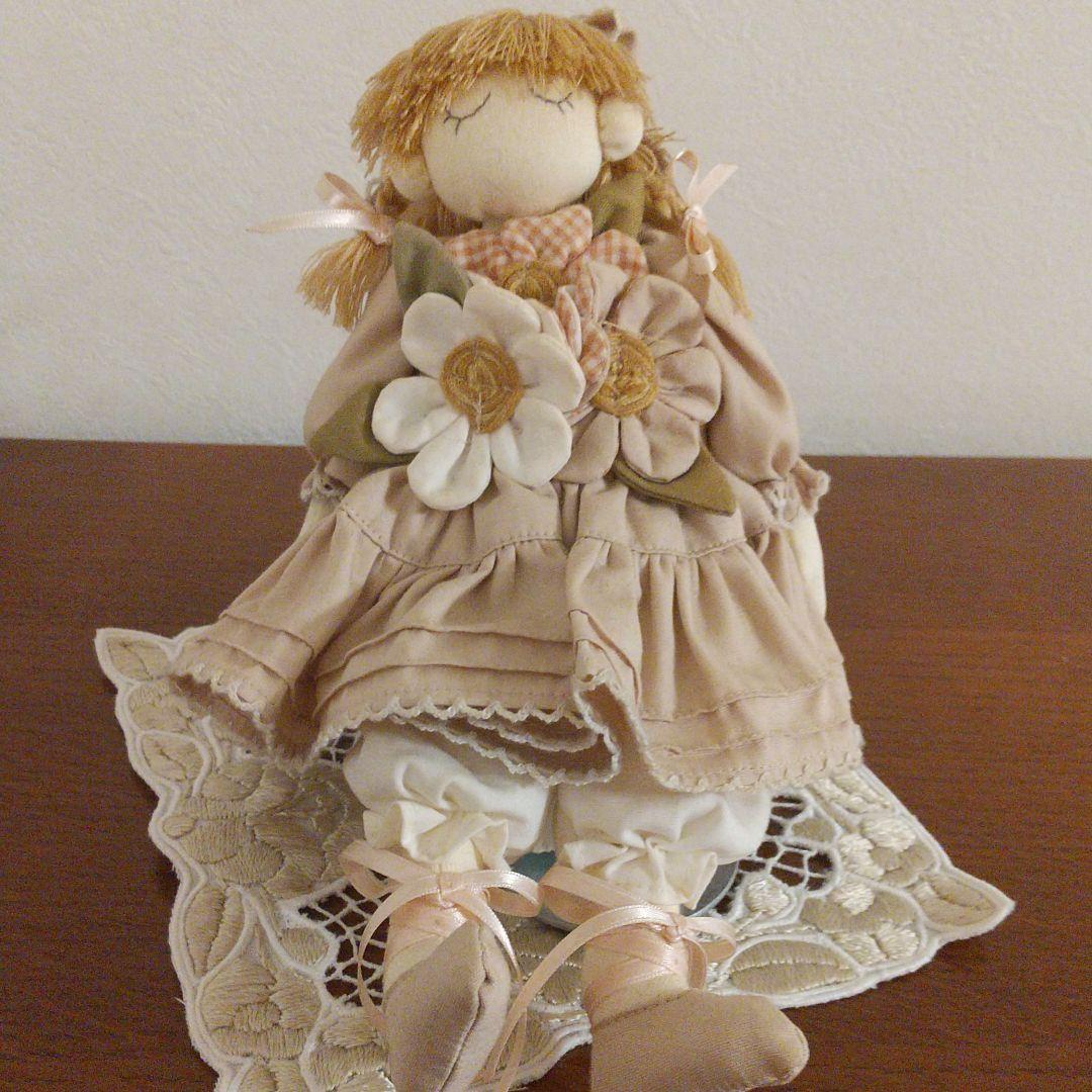 ポテチーノ お人形オルゴール 美品 アキアカネ、ヒスクローネ、さえら好きな方に♪