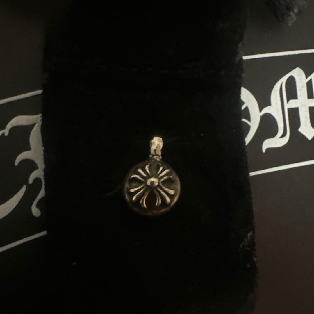 断*離様 クロスボール ネックレストップ