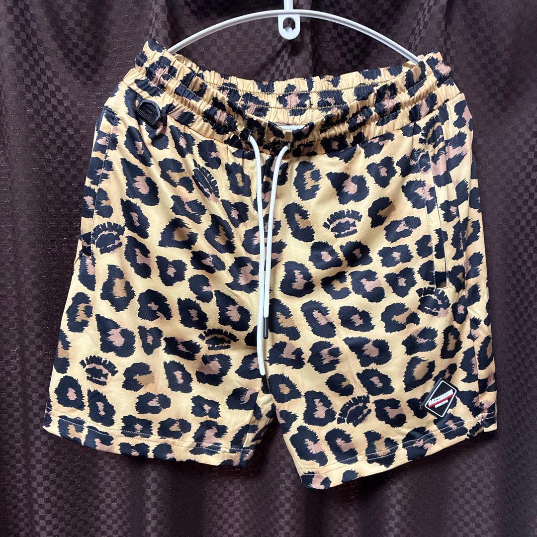 バスマニア レオパード柄 フード付きパーカー上下セット！