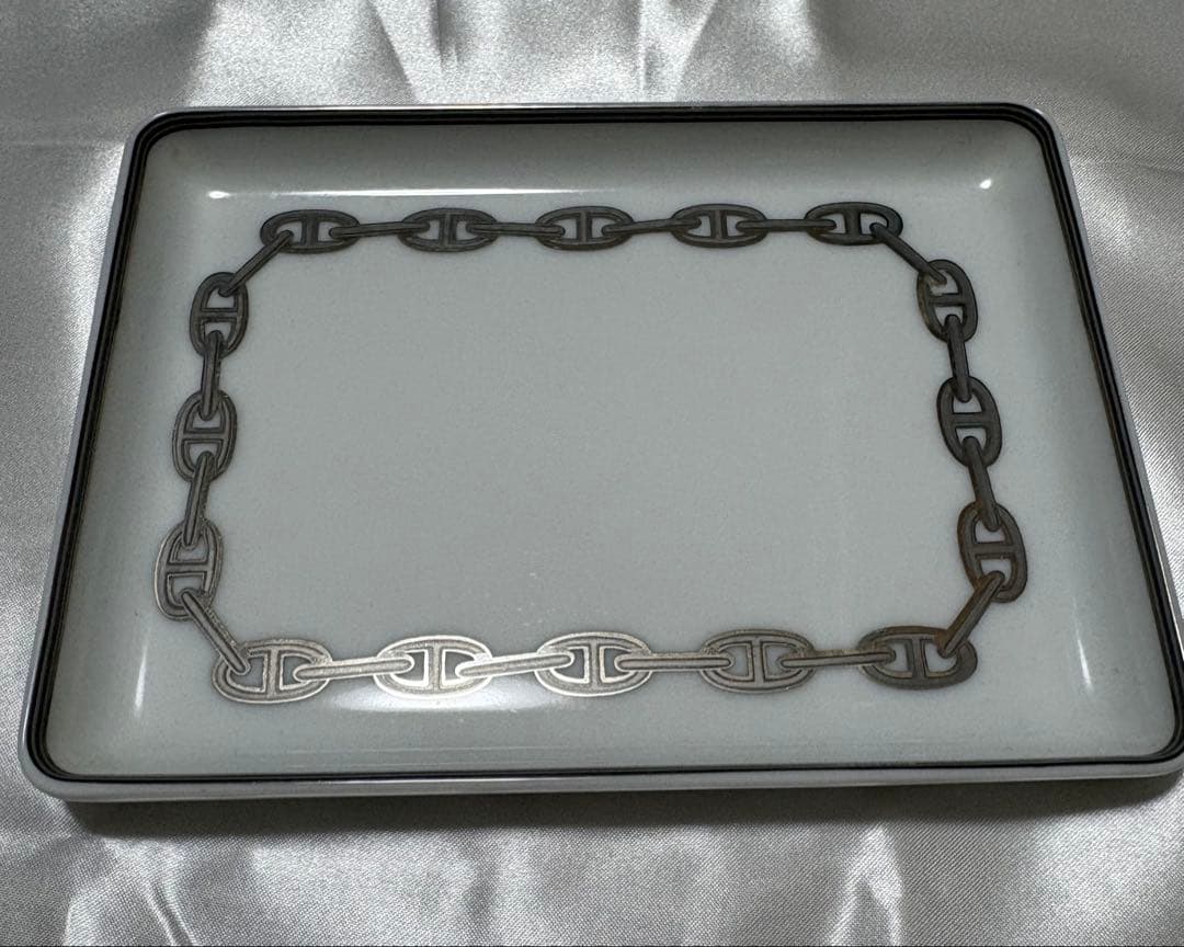 エルメスHERMESシェーヌダンクルプラチナ　長方形　スクエアプレート陶器トレイ