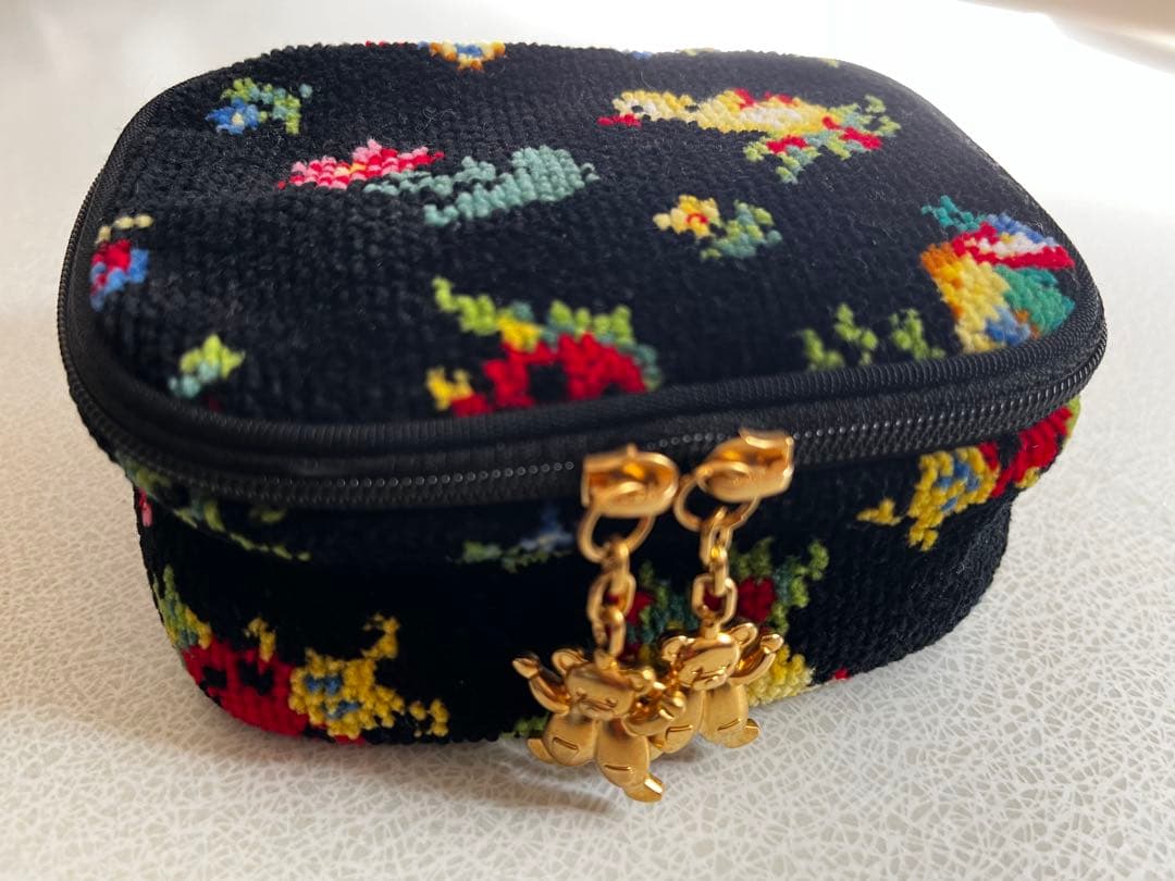 フェイラー　ハイジ　アクセサリーポーチ　アクセサリーケース　小物入れ