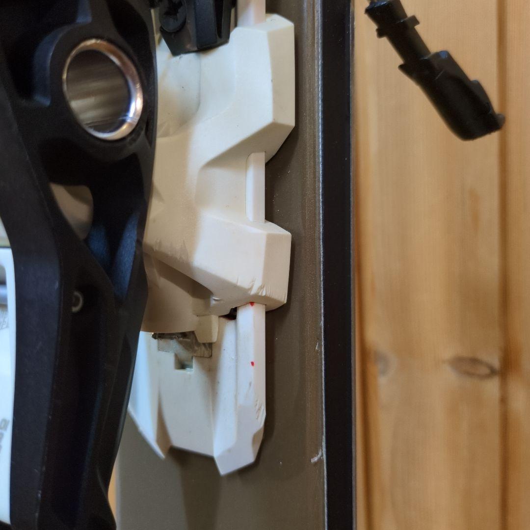 スキー板 Vector glide オムニー マーカースクワイヤー付き