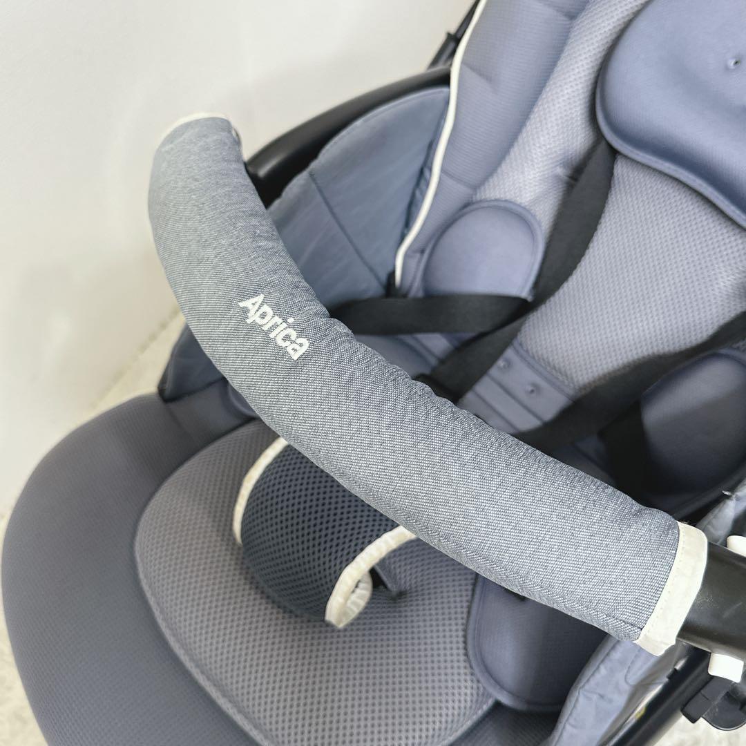 ✨美品✨　Aprica アップリカ　ラクーナビッテ クッション　アカチャンホンポ