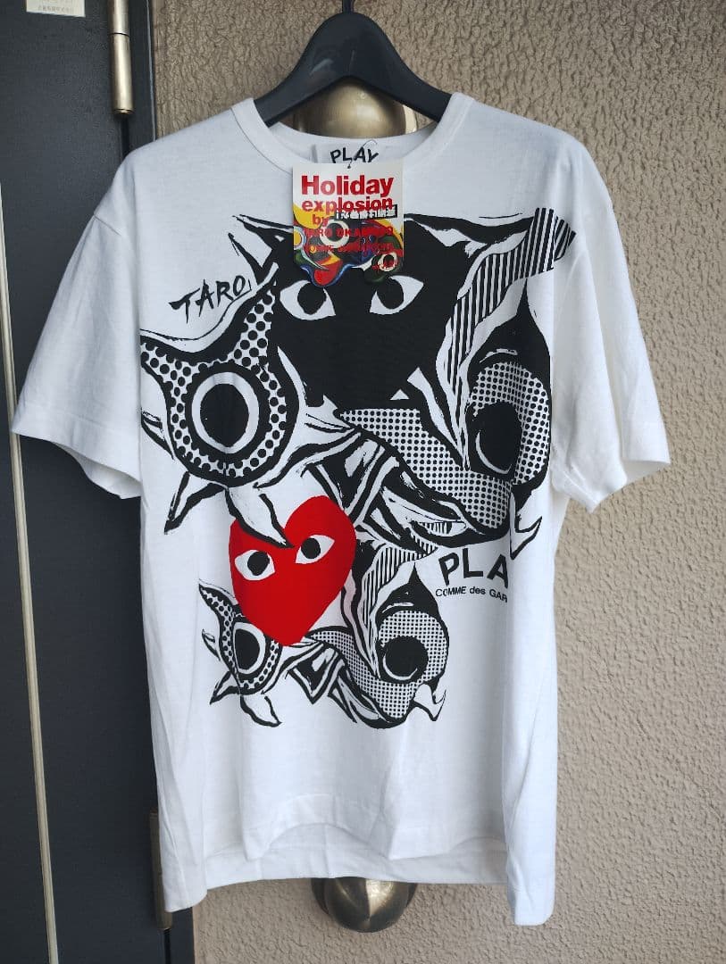 【新品Ｌ】プレイコムデギャルソン　岡本太郎　Tシャツ