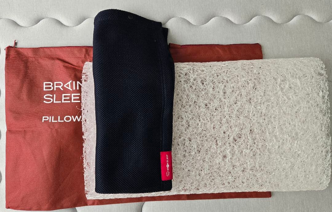 BRAIN SLEEP PILLOW スタンダード　カバー　収納袋　付き