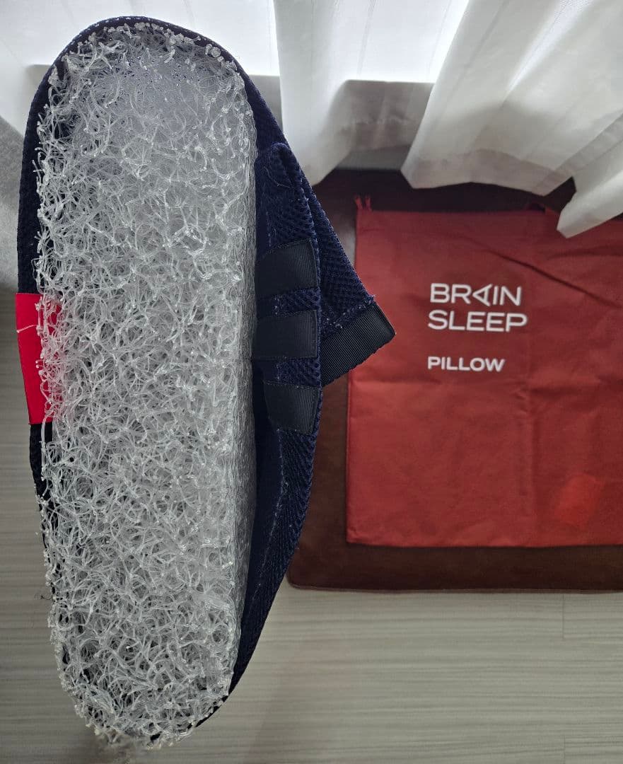 BRAIN SLEEP PILLOW スタンダード　カバー　収納袋　付き