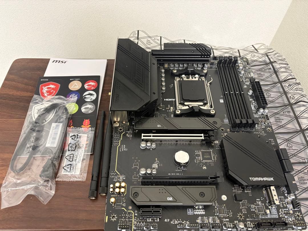 マザーボード MSI B650 TOMAHAWK WIFI