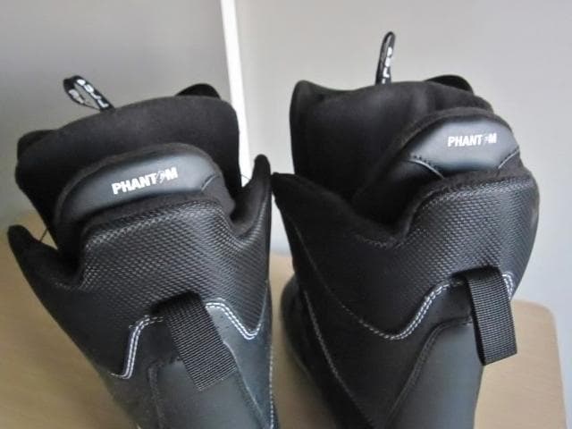 新品同様BURTON JET スノボーブーツJET PHANTOM サイズ違い