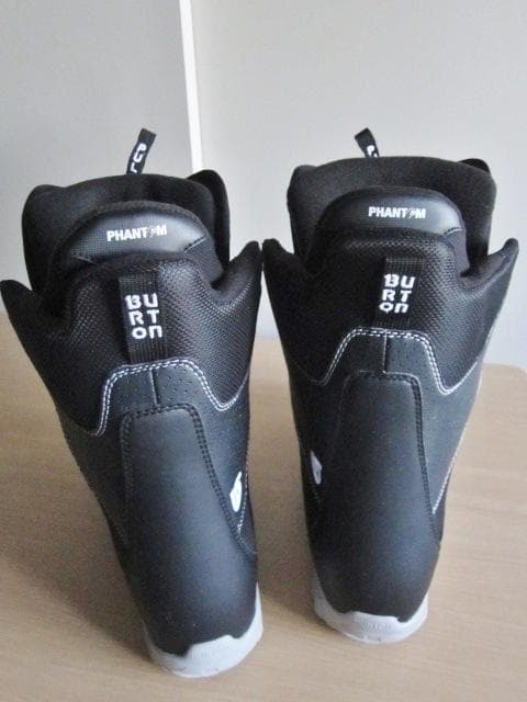 新品同様BURTON JET スノボーブーツJET PHANTOM サイズ違い