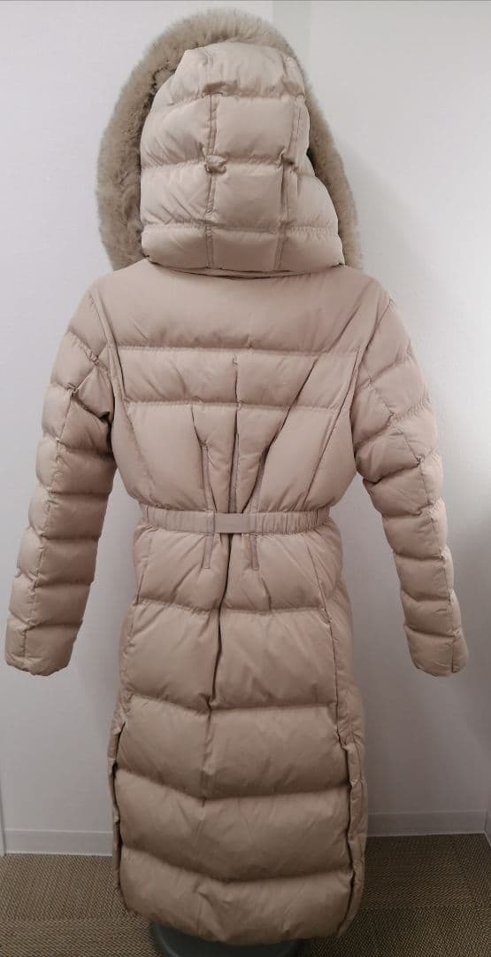 n*6様 DOUBLE J　ベージュ ダウンコート フード付き　レディース服