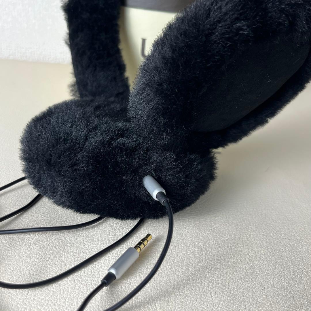 美品　UGG イヤーマフ　ヘッドホン　ブラック　WIRED EARMUFFS