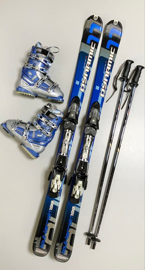 DYNAMIC スキー4点セット 板138cm／靴23-23.5cm