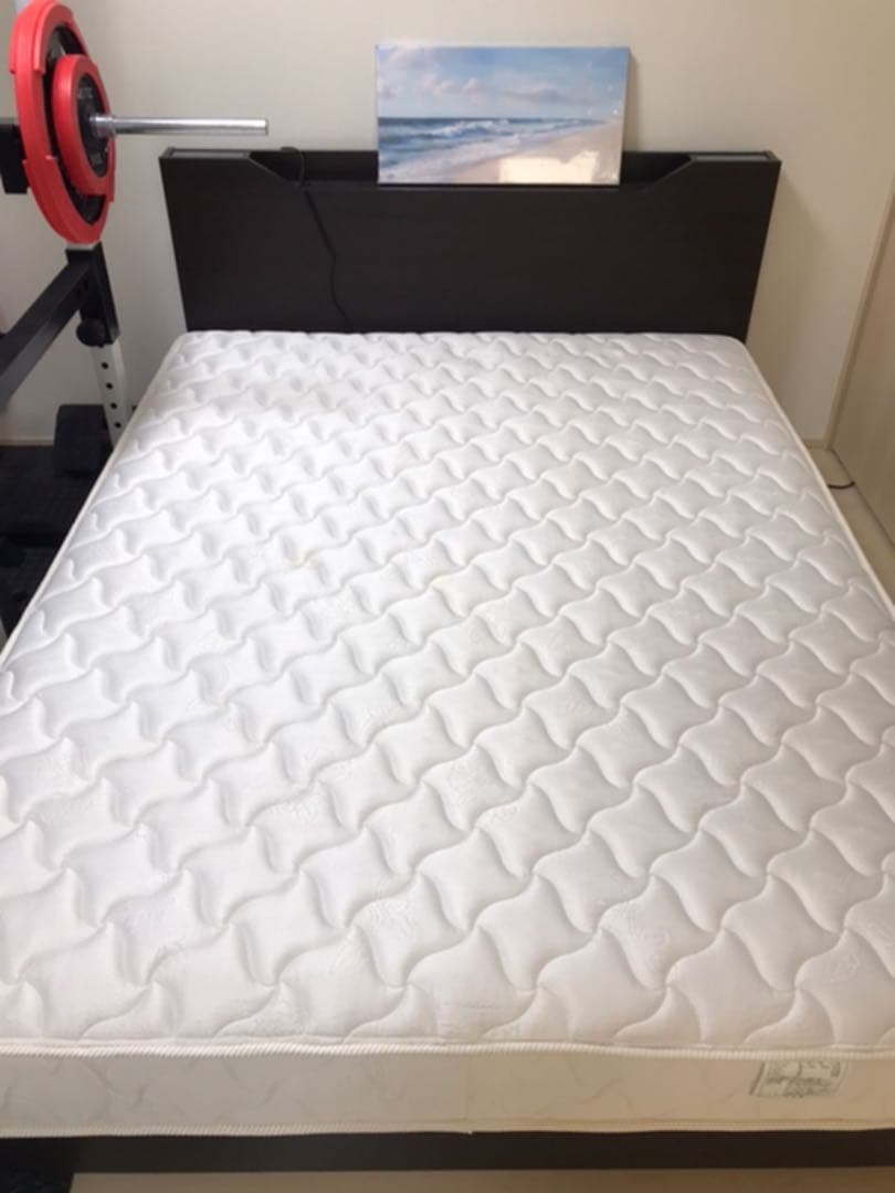 限定値下げ中！　送料込み！　ワイドダブルベッド　マットレス　すのこ