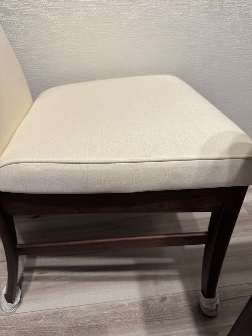 カリモク ダイニングテーブル4脚セット（テーブルのみ）