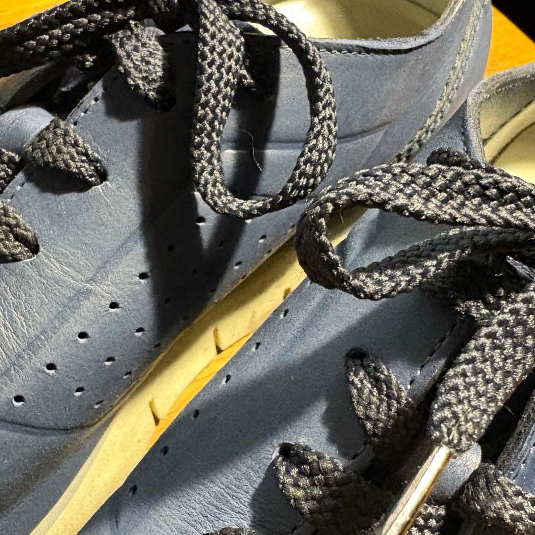 Santoni サントーニ　上質レザースニーカー