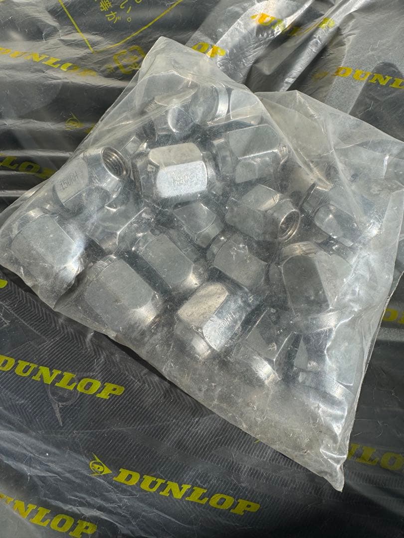 30アルファード ヴェルファイア 17インチ スタッドレスタイヤ ホイールセット