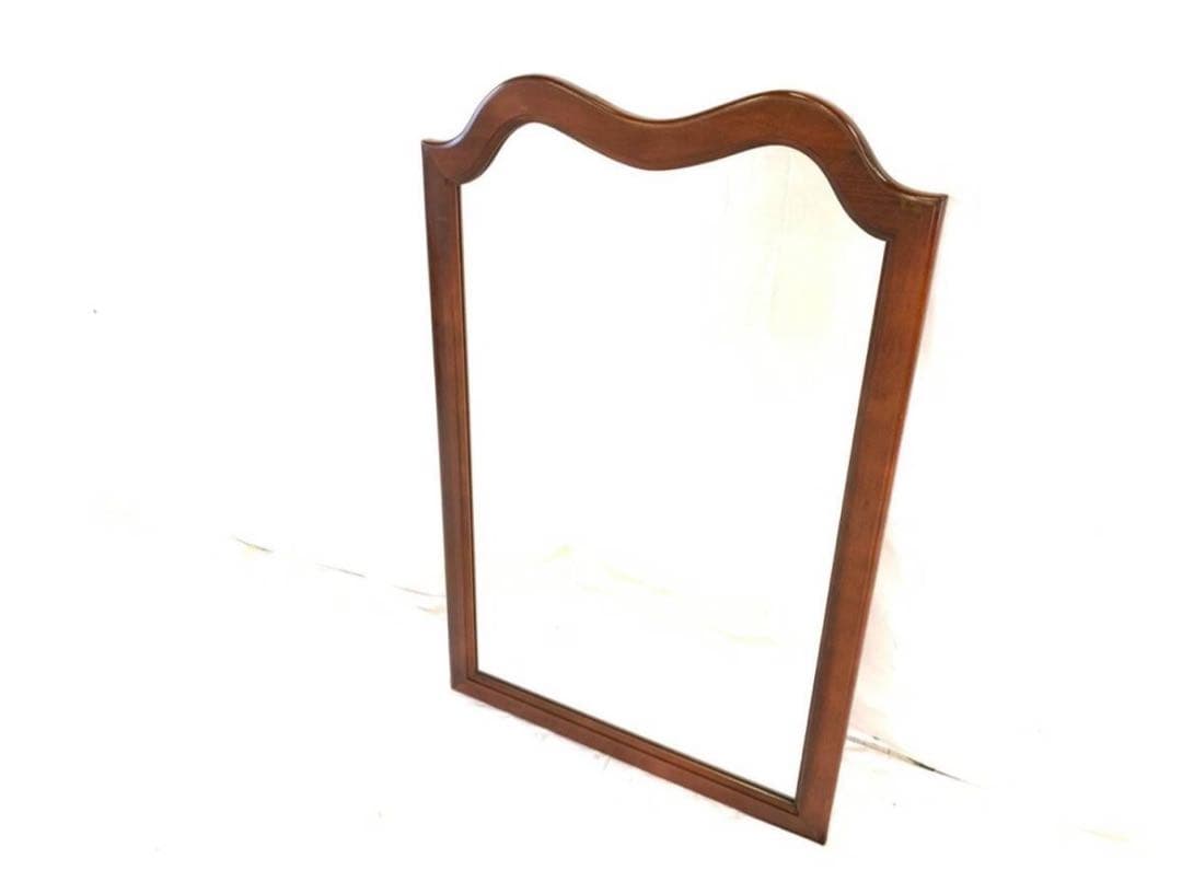 壁掛けミラー　アンティーク　波型木製フレーム 壁掛け鏡 W71cm H109cm