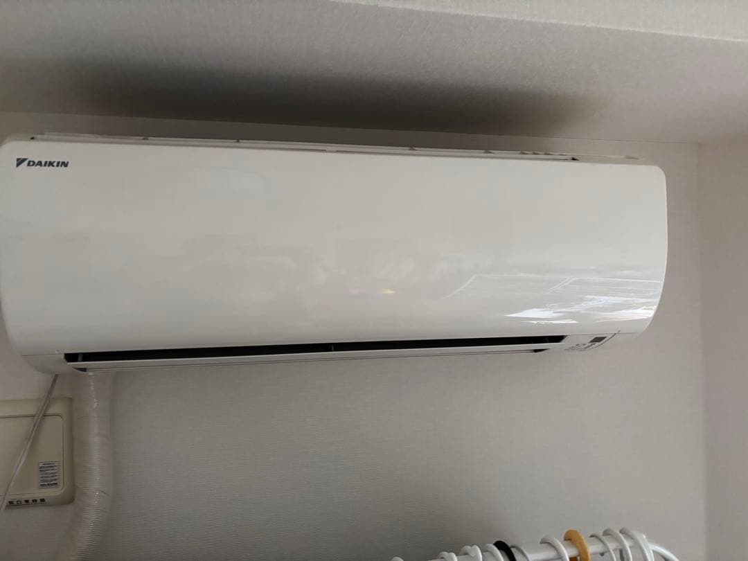 ダイキンエアコン2015年製　　機種名 F36STES-W