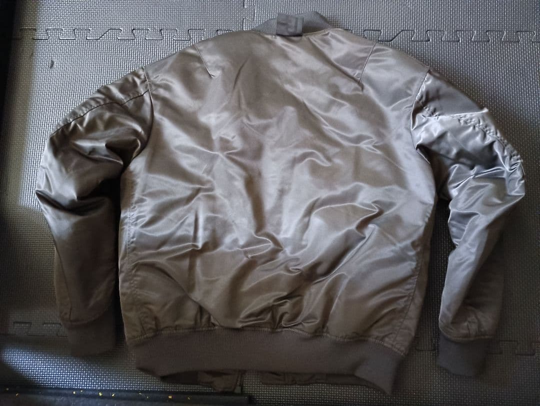 UNIQLO＋J　MA1サイズS