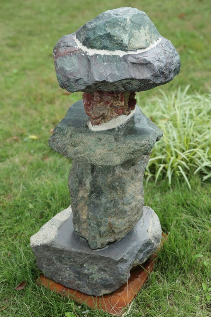 佐渡赤玉石 碧玉　五色石 灯籠 石灯籠 天然石 庭石 茶庭 坪庭 オブジェ 骨董