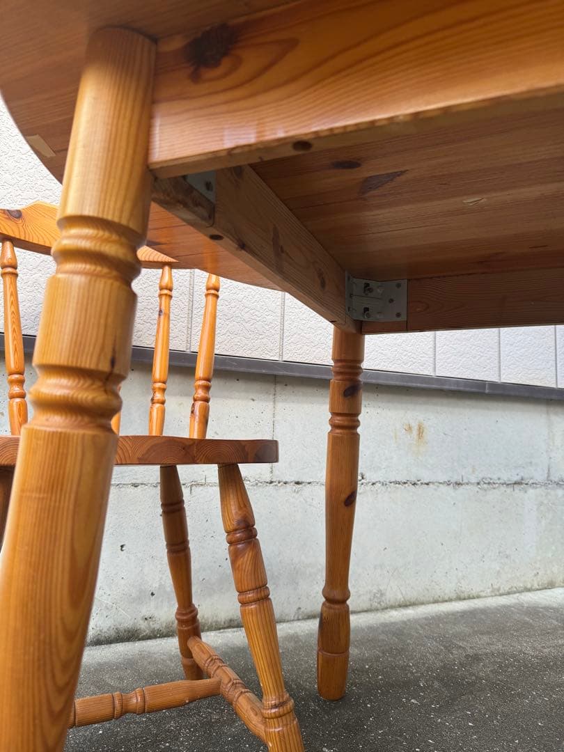 アンティーク・2人用ダイニングテーブルセット　その1 テーブル