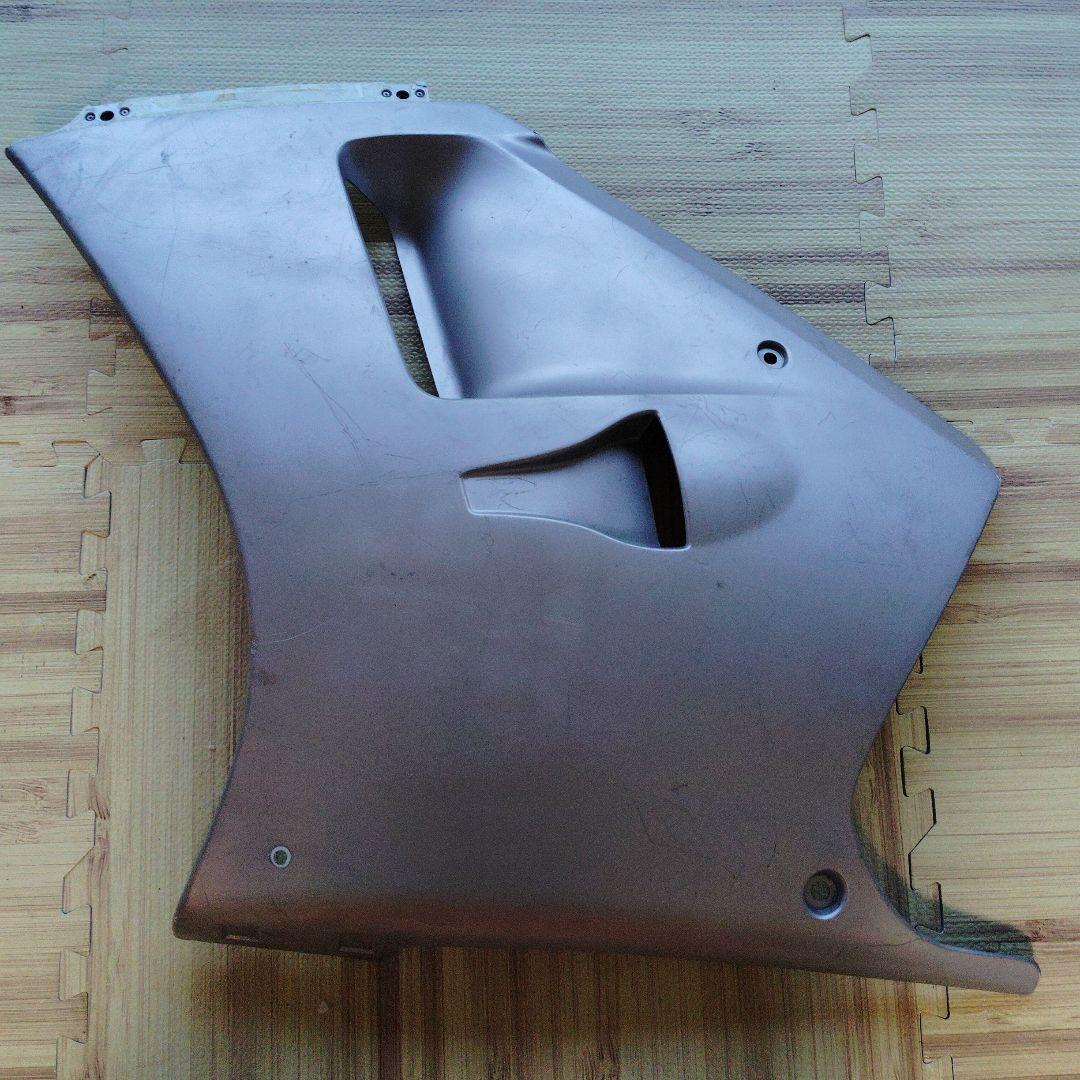 SUZUKI スズキ RGV250Γ ガンマ サイドカウル左側　VJ22A