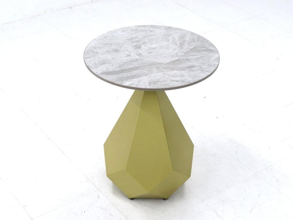 展示品　ホテルライク　セラミック　幾何学的　サイドテーブル　コーヒーテーブル