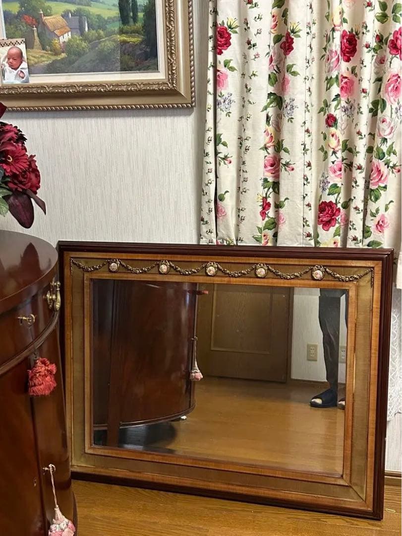 イタリア　カガミ　鏡　壁掛け　マルコーニアルテ