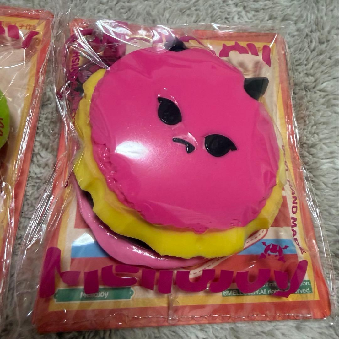 Mellojoy メロジョイ　ハンバーガー　メロイア　チーズバーガー　スクイーズ