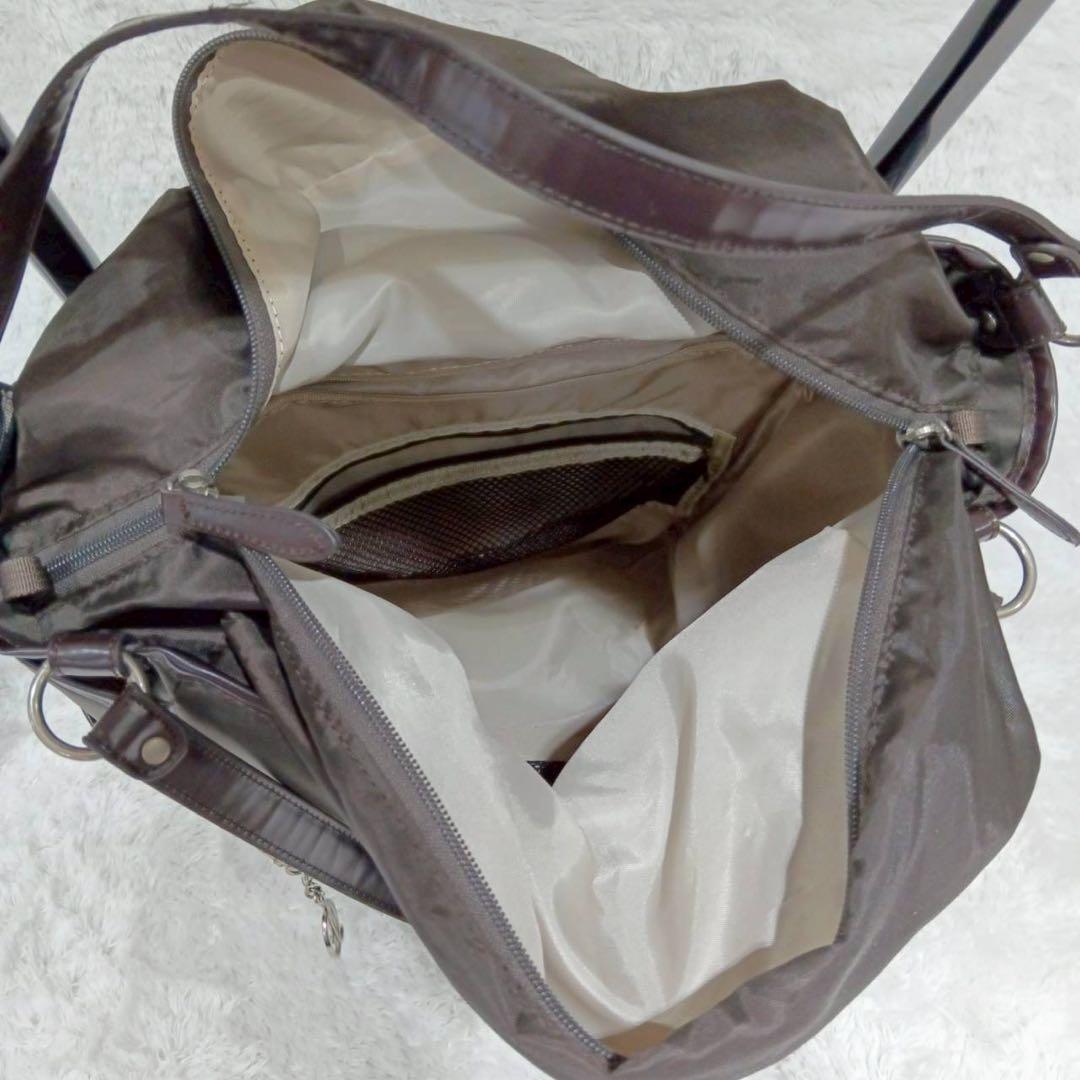 美品✨スワニー キャリーバッグ チャーム付き ブラウン 即完売 SWANY