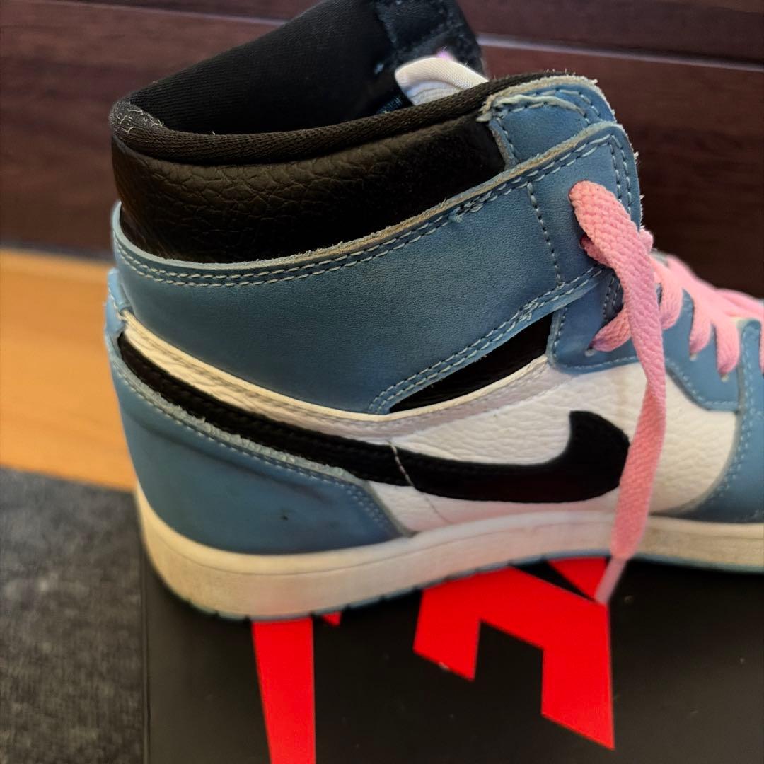 NIKE AIR JORDAN “University Blue“ジョーダン