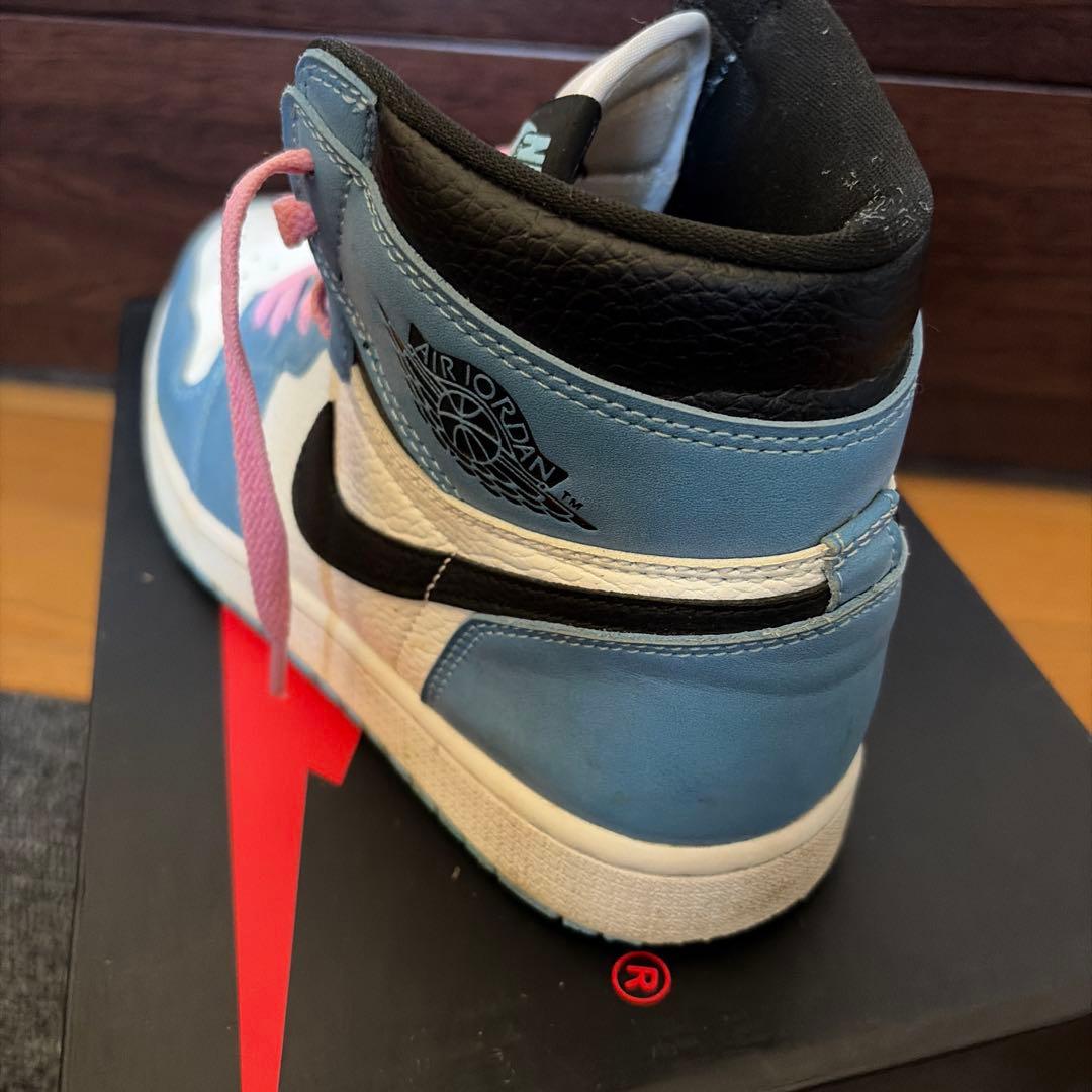 NIKE AIR JORDAN “University Blue“ジョーダン