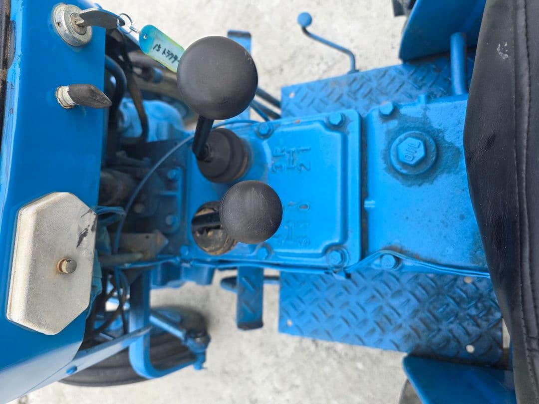 トラクター　三菱D1500 実働　二駆