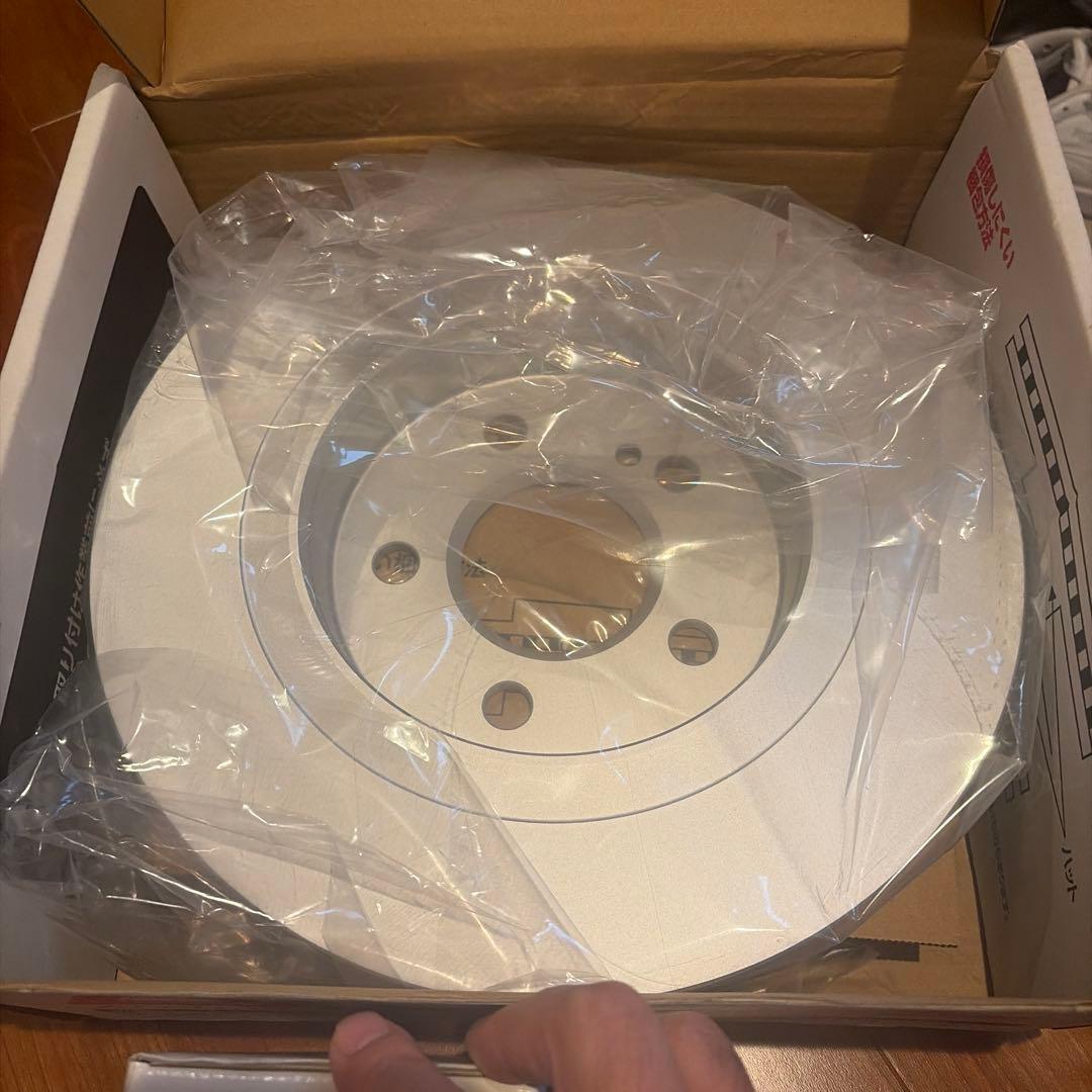 DIXCEL ブレーキディスクローター ブレーキパッドセット　メルセデスベンツ