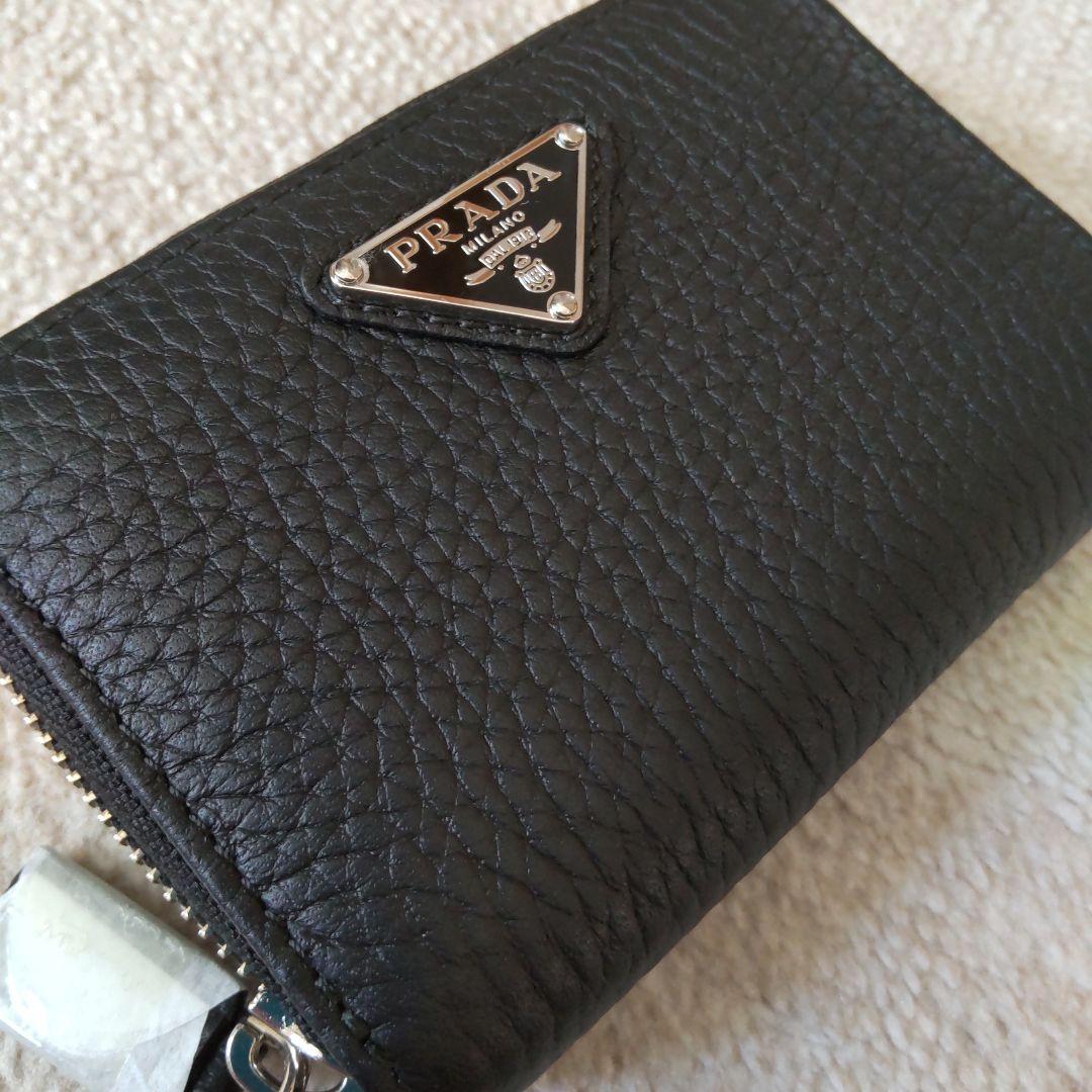 プラダ ケース 新品未使用