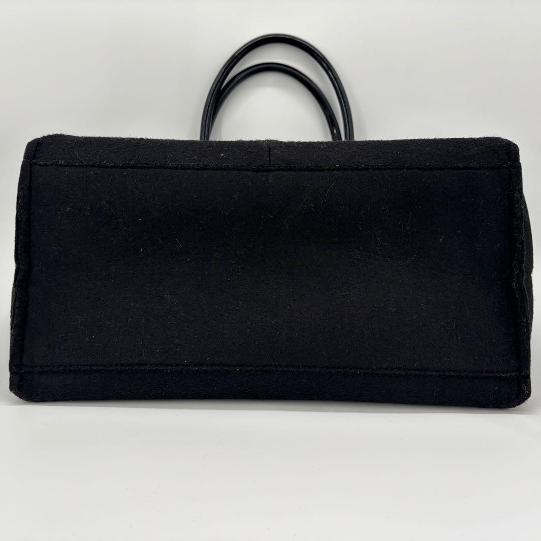 ヴィヴィアンウエストウッド トートバッグ フェルト ブラック