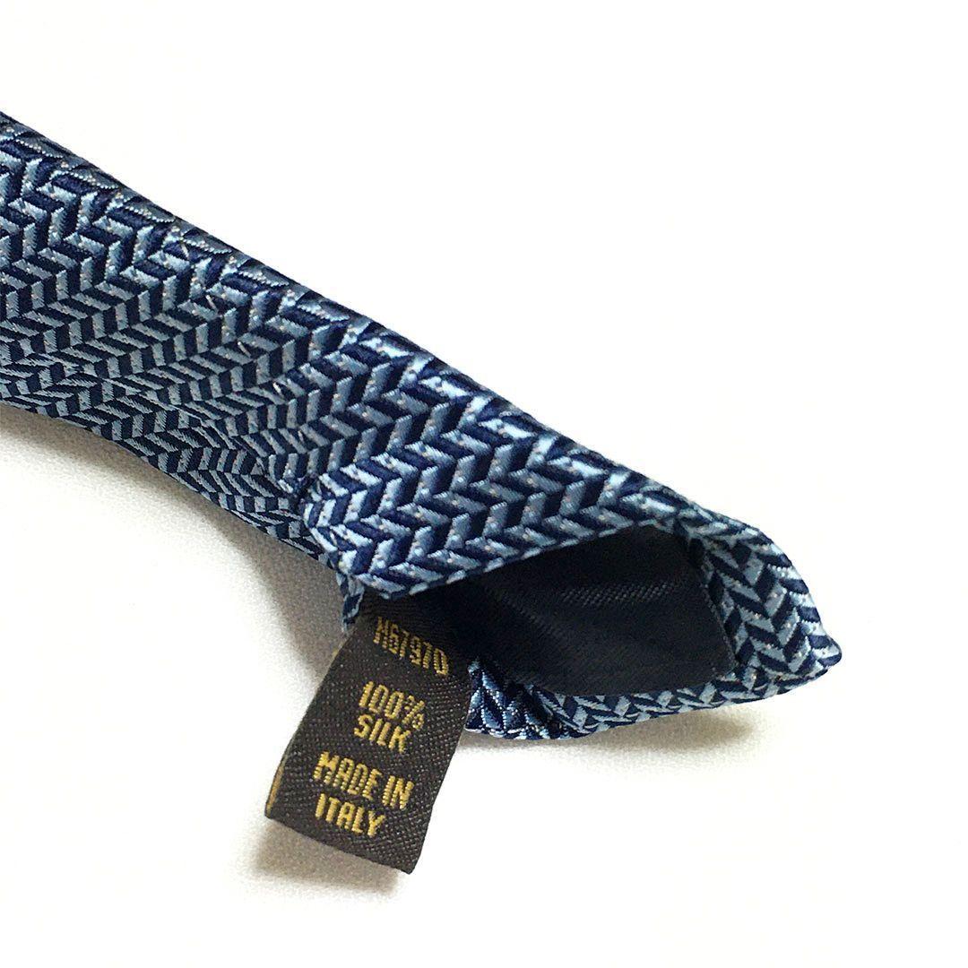 未使用級 ルイヴィトン Louis Vuitton ネクタイ V字パターン