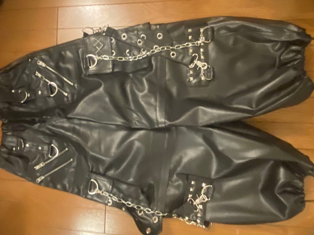 REFLEM【レフレム】2WAYワイドボンテージPUレザーパンツ