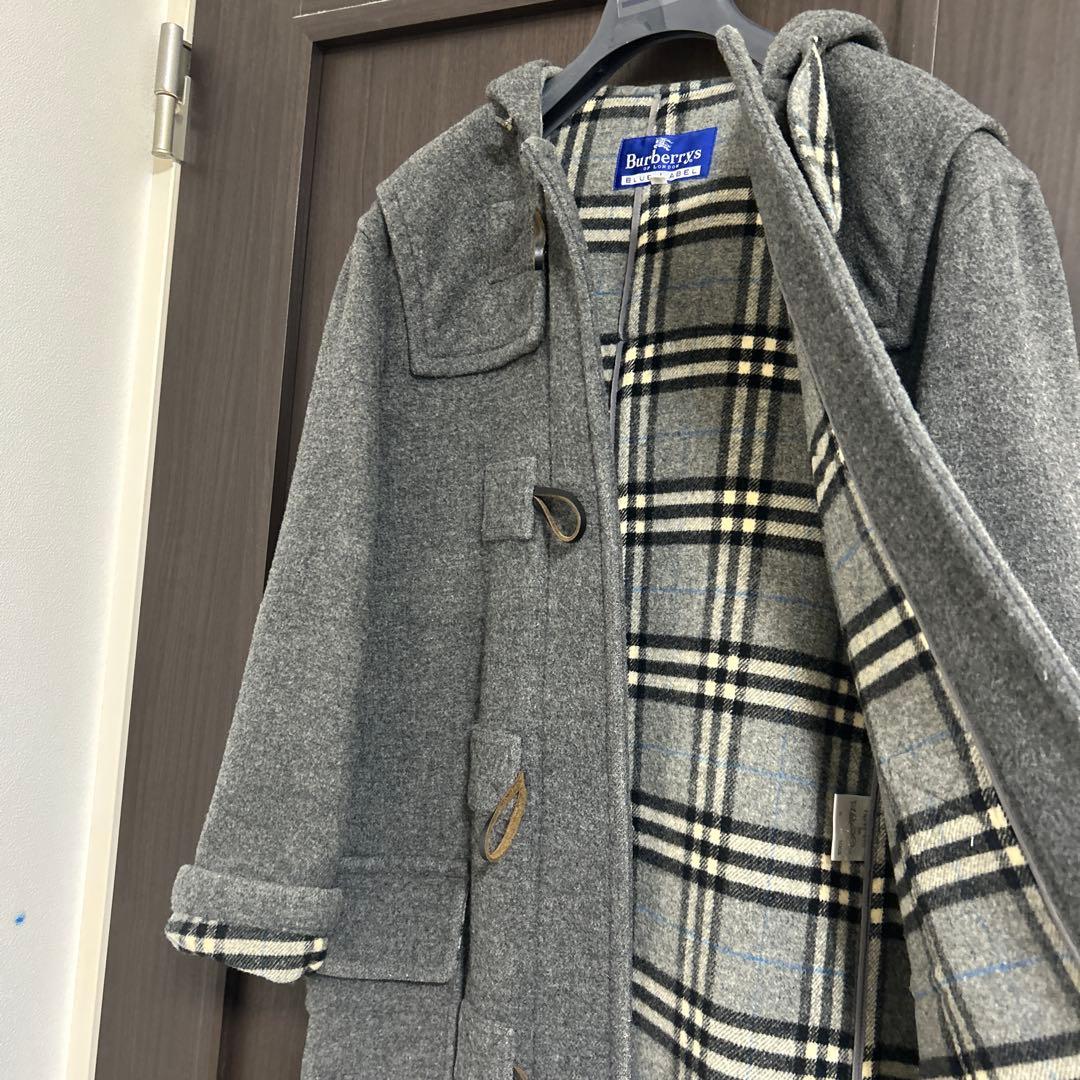 バーバリーブルーレーベルグレー ダッフルコート フード付き