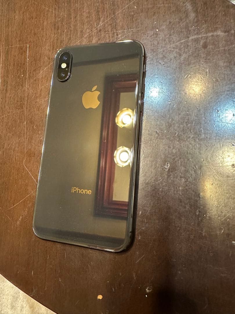 iPhone X スペースグレイ バッテリーに難あり