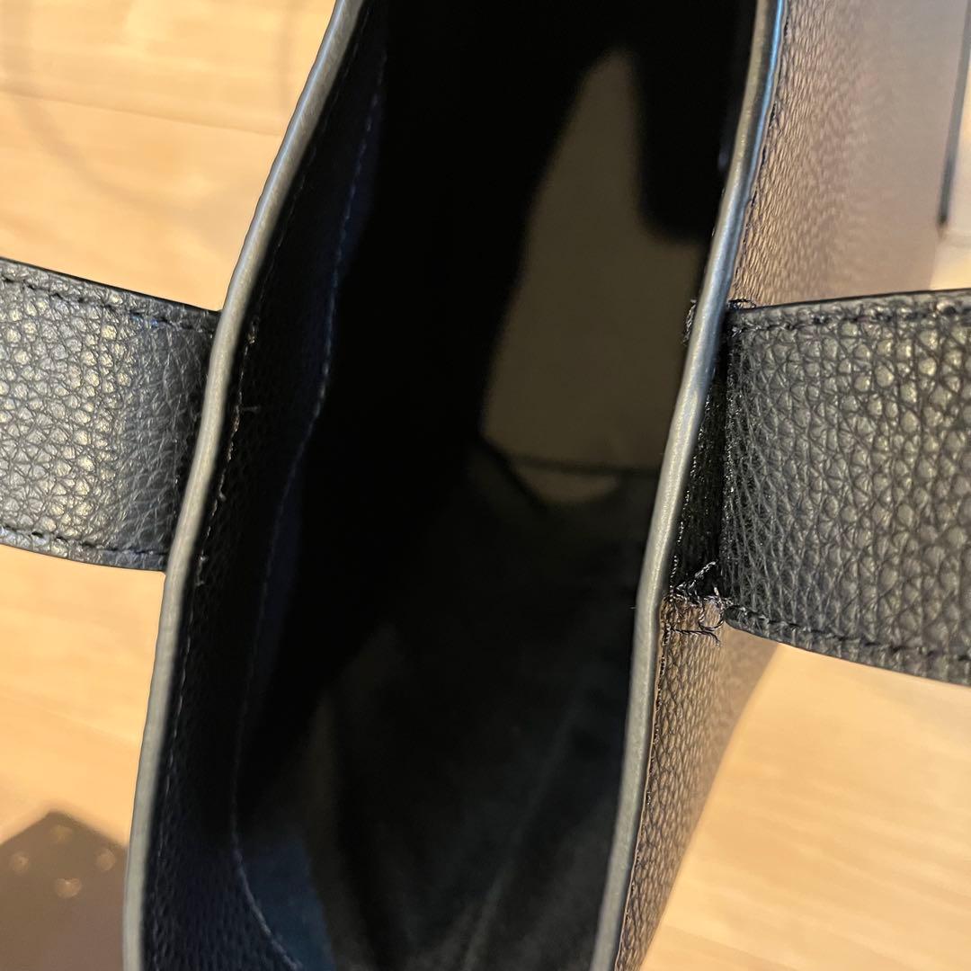 【期間限定お値下げ中】マークジェイコブス A4レザー トートバッグL