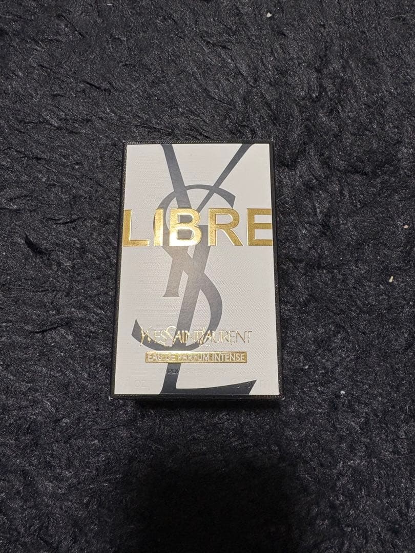 イヴサンローラン リブレオーデパルファムアンタンス30ml