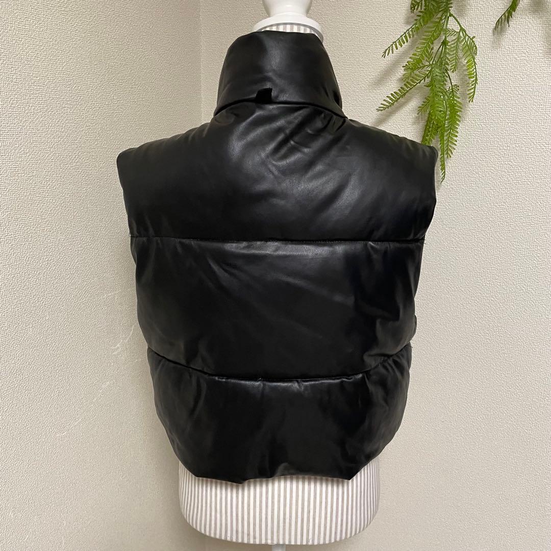 超美品　ZARA ザラ　【L】 フェイクレザーパフベスト　ハーフダウンベスト