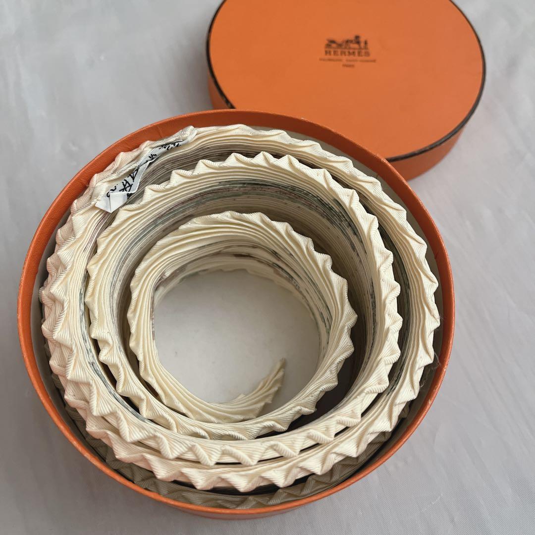 エルメス　HERMES プリーツスカーフ　バレエ柄